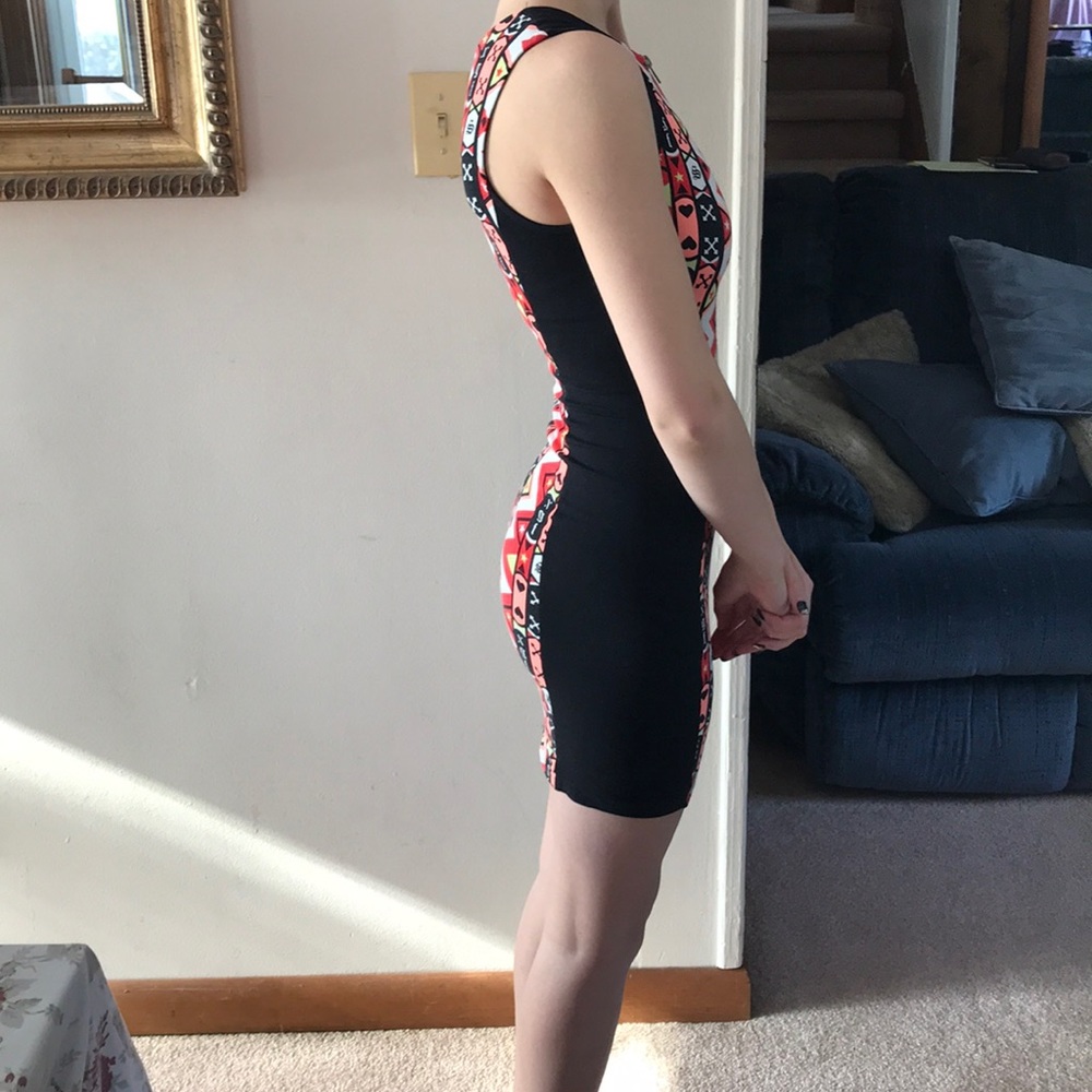 Funky party dress - Picture 3 of 4